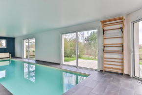 Belle maison de 300 m2 avec piscine, sauna, jacuzzi